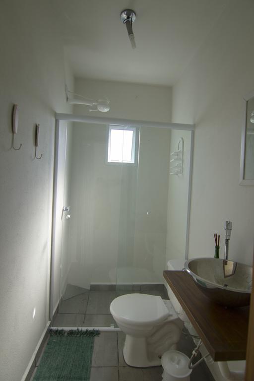 Haleiwa Chales E Suites - A Guest House Do Prumirim Ubatuba Eksteriør billede